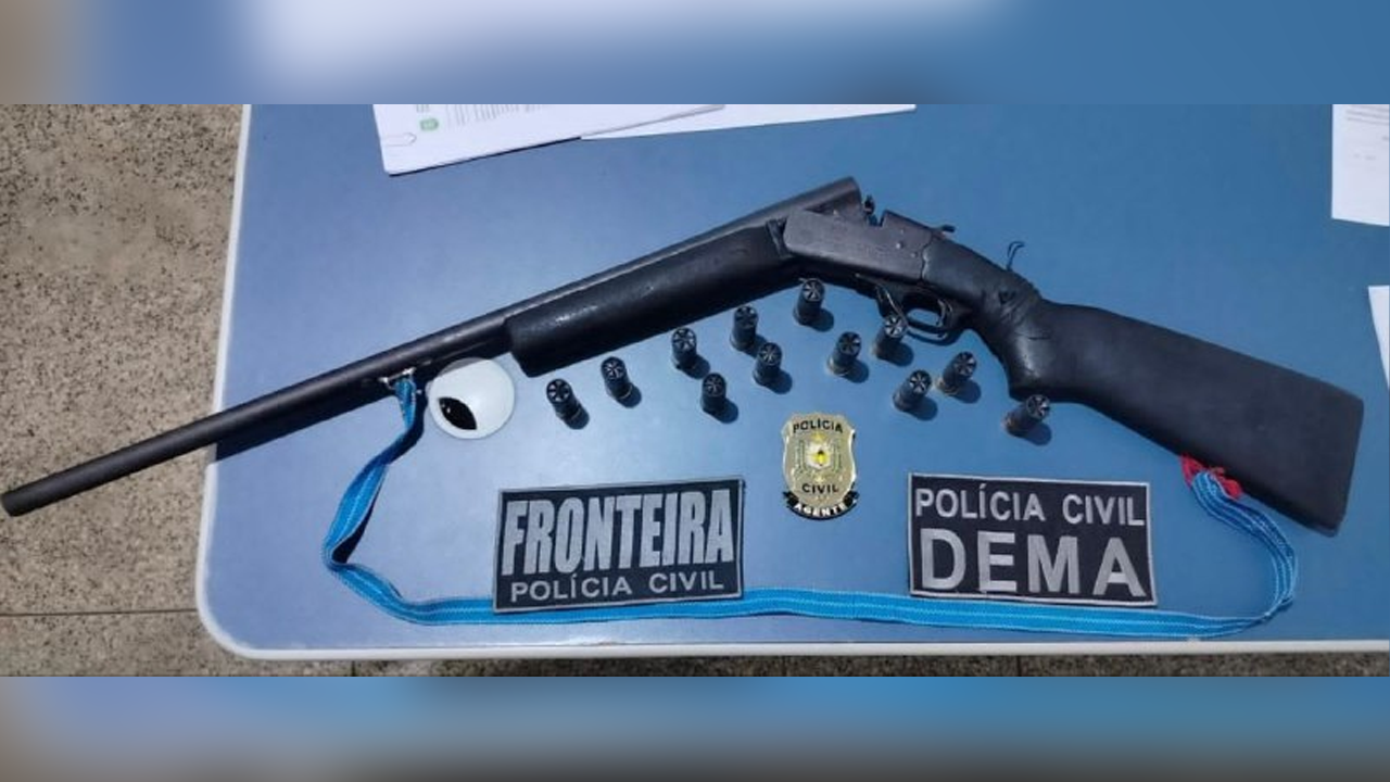 EM OIAPOQUE, POLÍCIA CIVIL PRENDE HOMEM EM FLAGRANTE PELA PRÁTICA DO CRIME DE POSSE ILEGAL DE ARMA DE FOGO